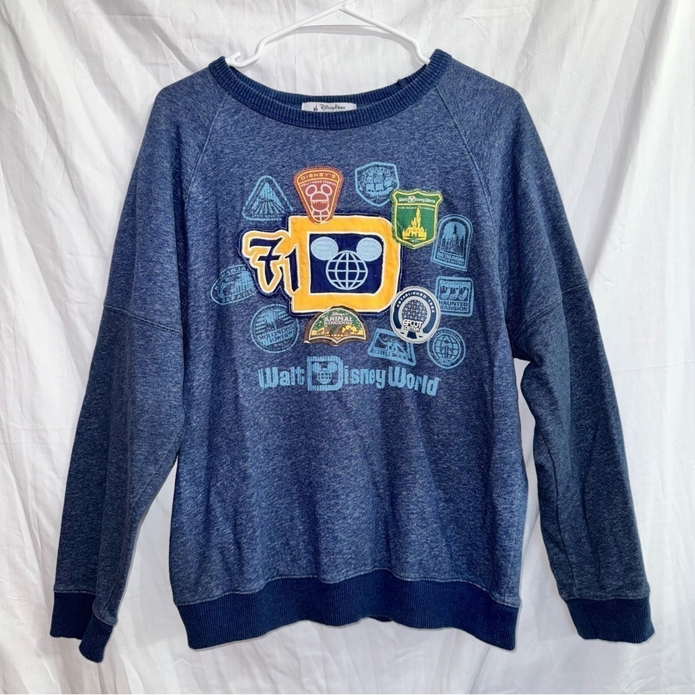 Disney Parks Authentic Originals Men’s Sweatshirt Multi Park & Ride Patch Theme